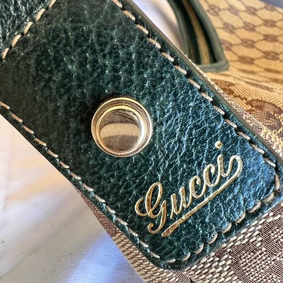 Authentic GUCCI Abbey D-ring Hobo in Green Strap - Picture 7 of 15